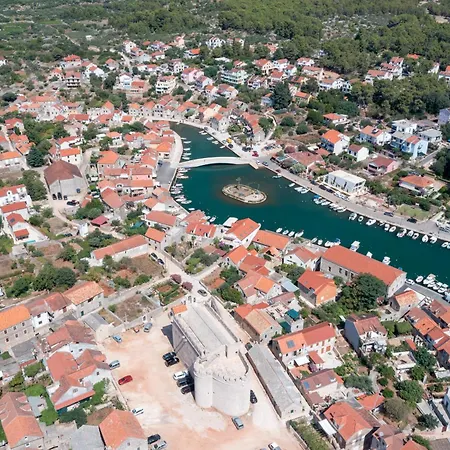 Damjanic Jerko Appartement Vrboska
